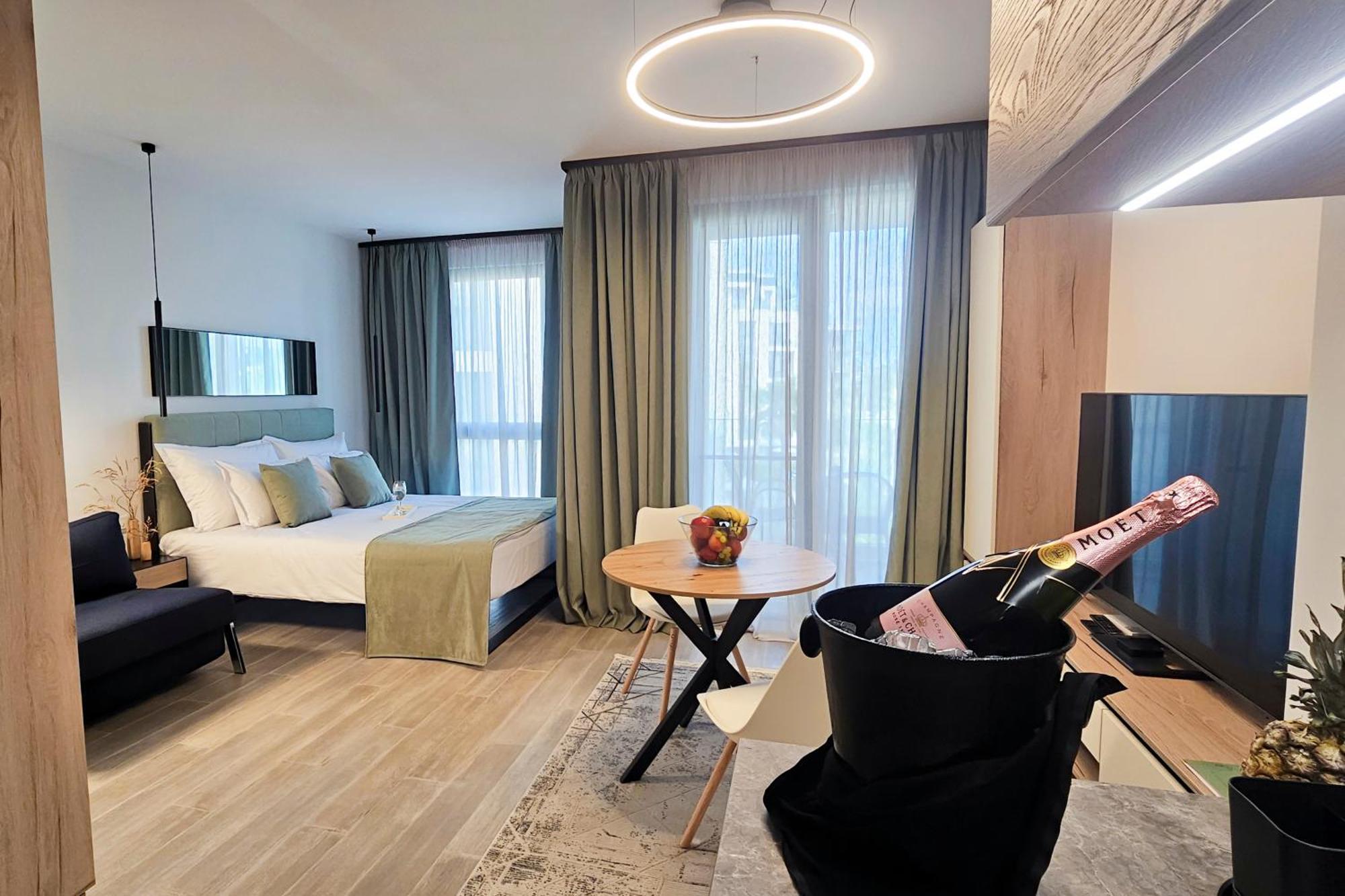 Azur Premium Resort Saints Constantine and Helena Ruang foto