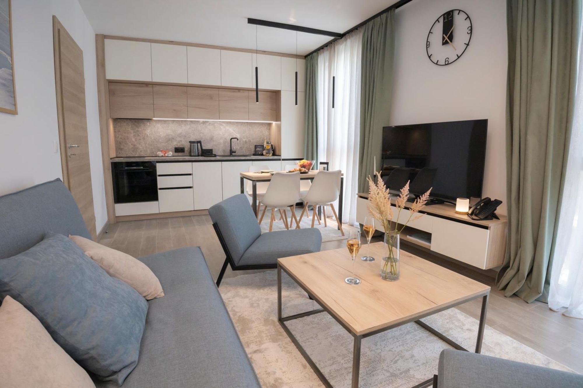 Azur Premium Resort Saints Constantine and Helena Bagian luar foto