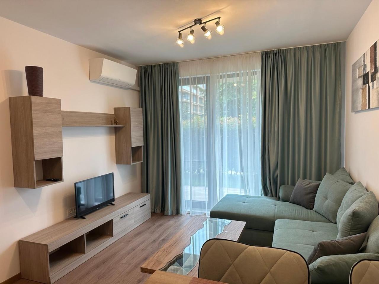 Azur Premium Resort Saints Constantine and Helena Ruang foto